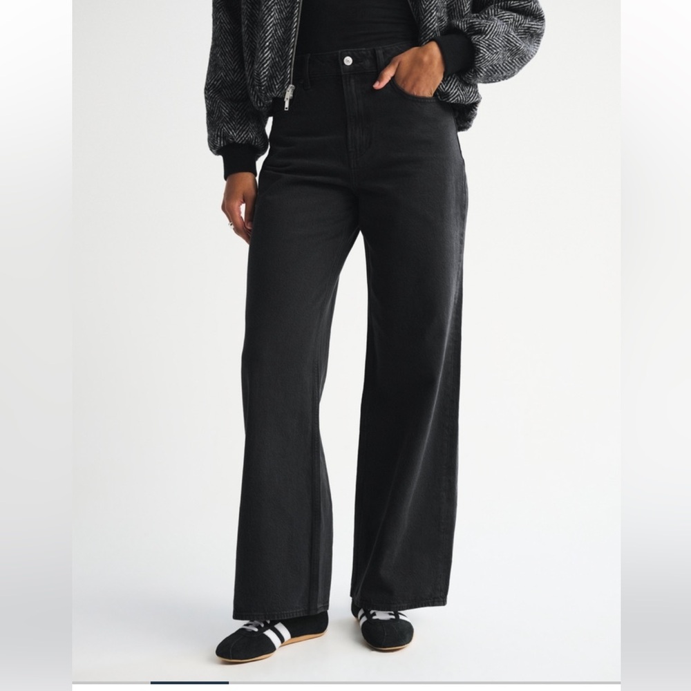 Abercrombie & Fitch Black Wide Leg High Rise Jeans